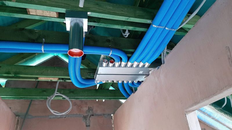 Rekuperacja w domu jednorodzinnym w Szczecinie – kanały wentylacyjne i centrala rekuperacyjna